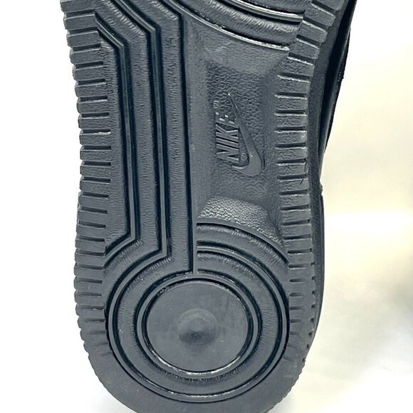 Nike Air Force 1 Mid '07 'Triple Black' - Picture 10 of 11